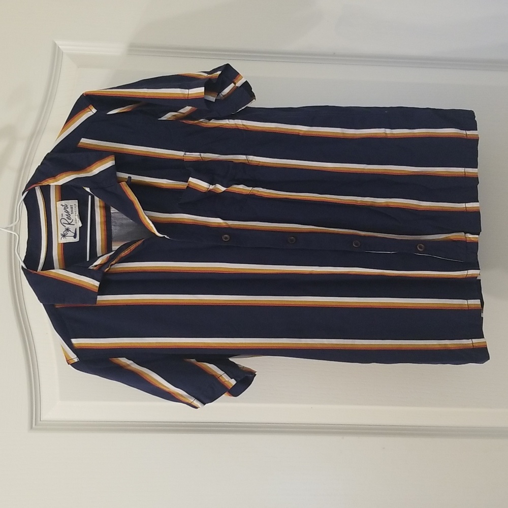 Aeropostale The Resort Short Sleeve Button Down Shirt Size S
